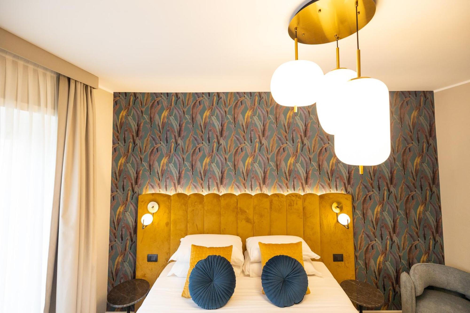 Mavi Luxury Suites โรม ภายนอก รูปภาพ