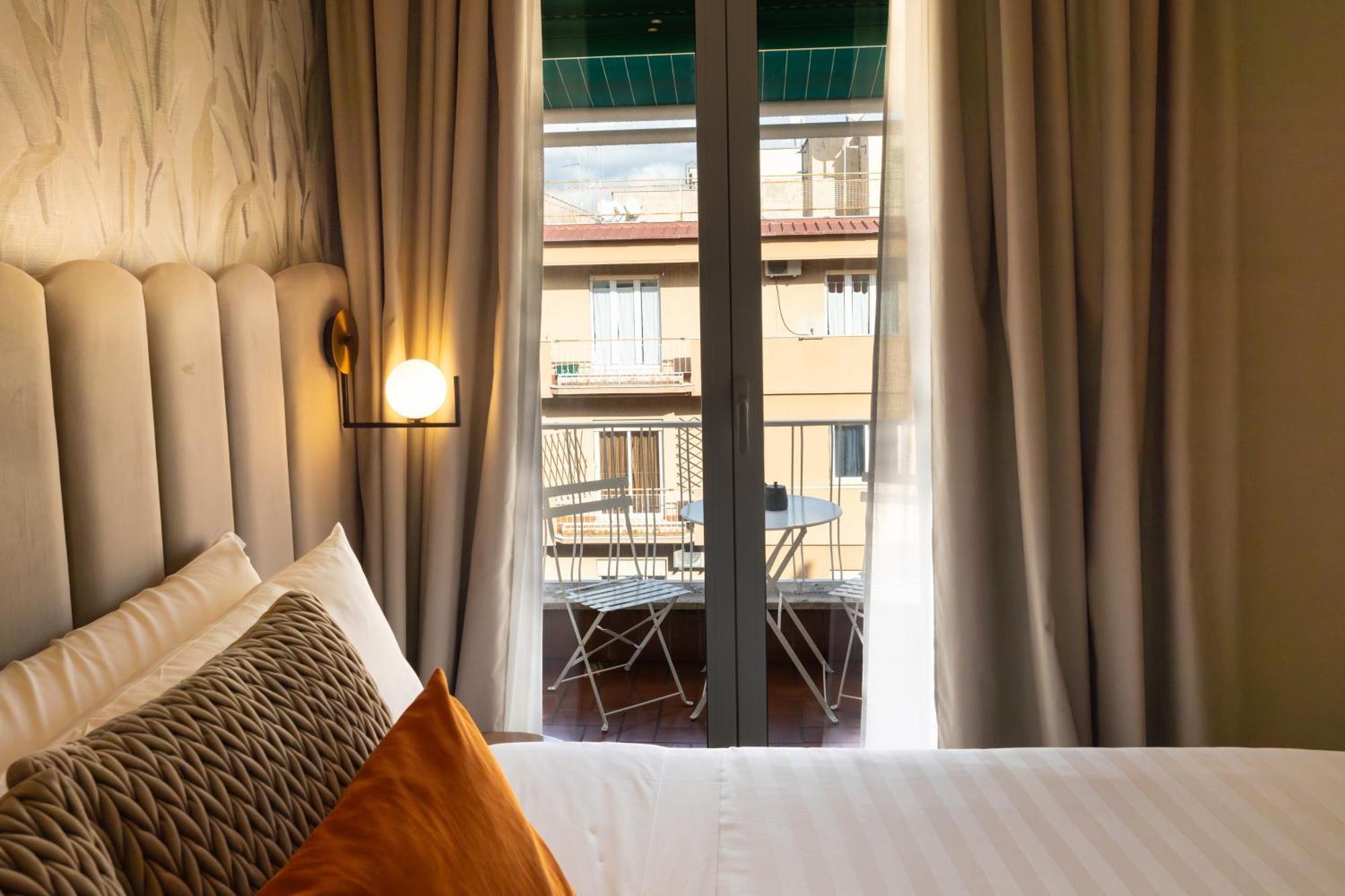 Mavi Luxury Suites โรม ภายนอก รูปภาพ